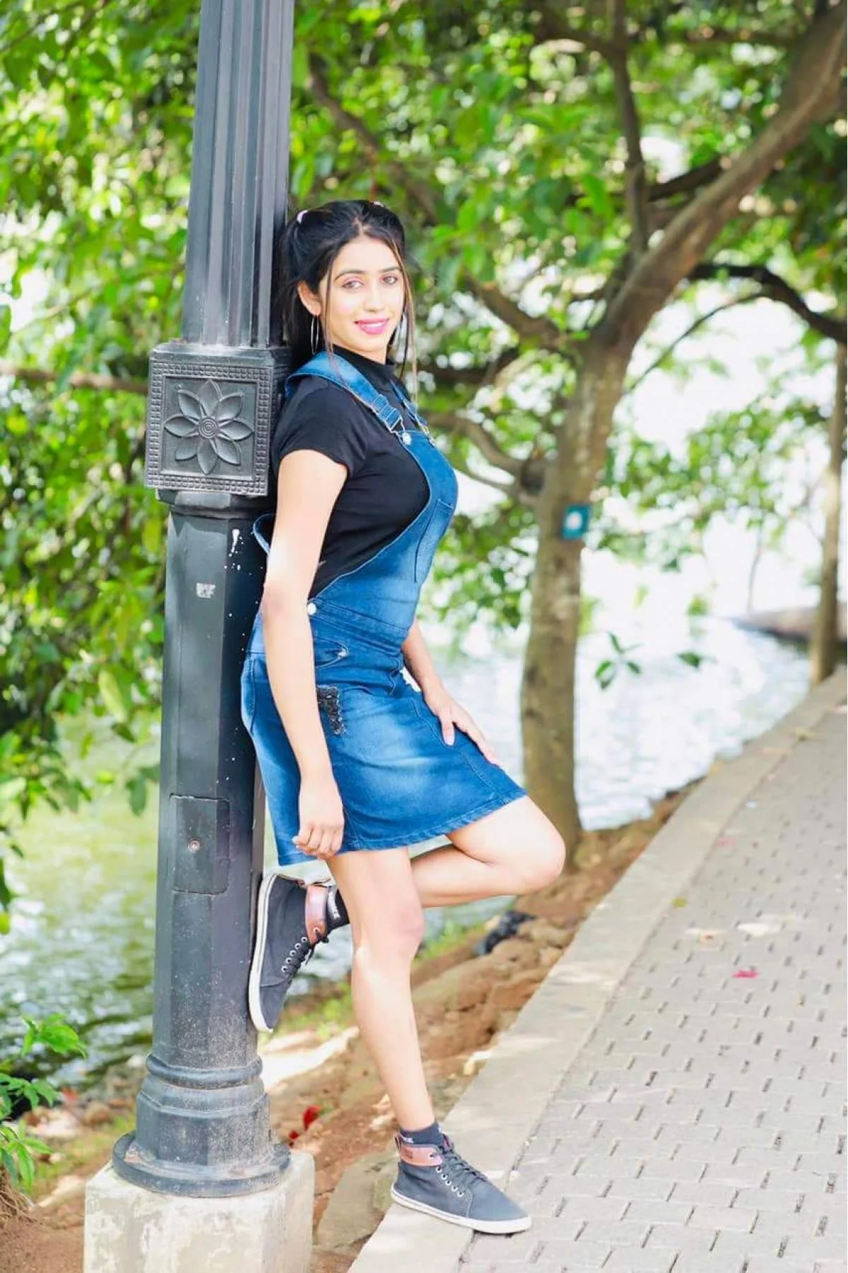 Upcoming Model  - Sri Lankan Photoshoot Gallery (2)
