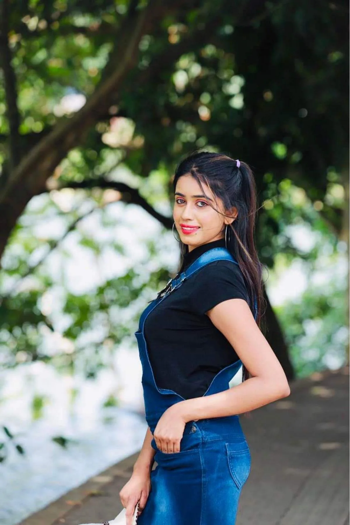 Upcoming Model  - Sri Lankan Photoshoot Gallery (7)