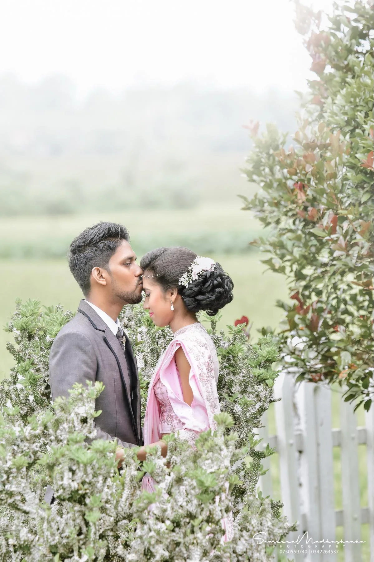 Thanuji & Tharindu - Sri Lankan Photoshoot Gallery (10)