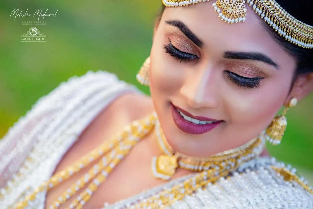 DULANJALI - Sri Lankan Photoshoot Gallery (8)