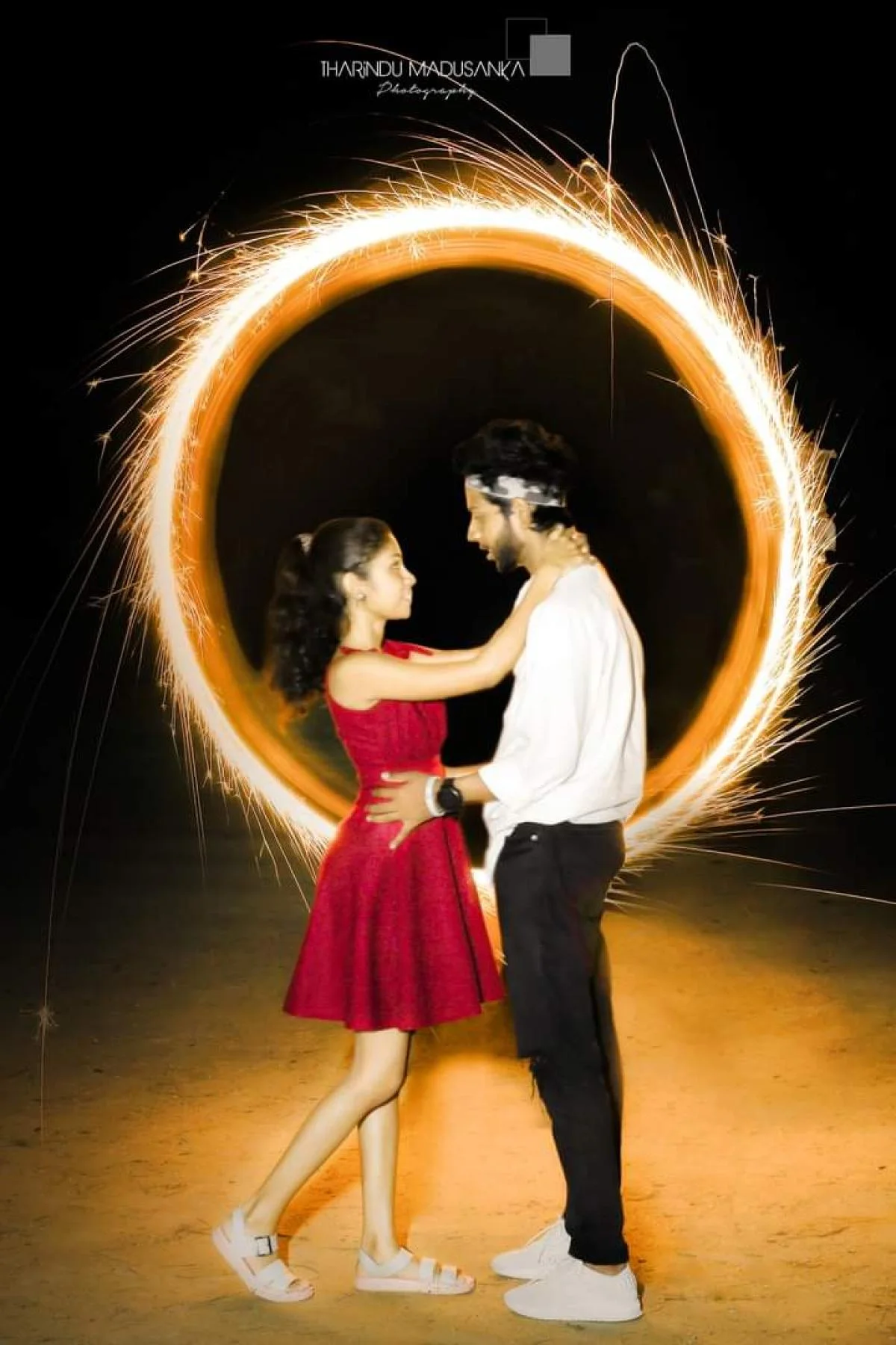 Dananjaya & Lalani - Sri Lankan Photoshoot Gallery (3)