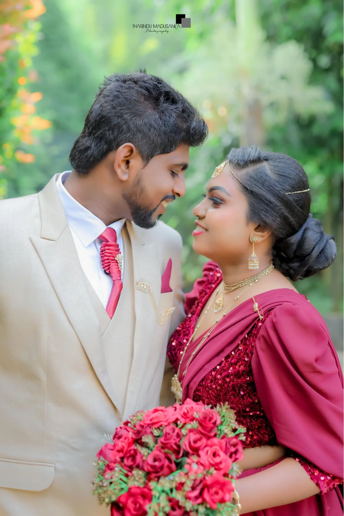 Pathum & Achini  - Sri Lankan Photoshoot Gallery (3)