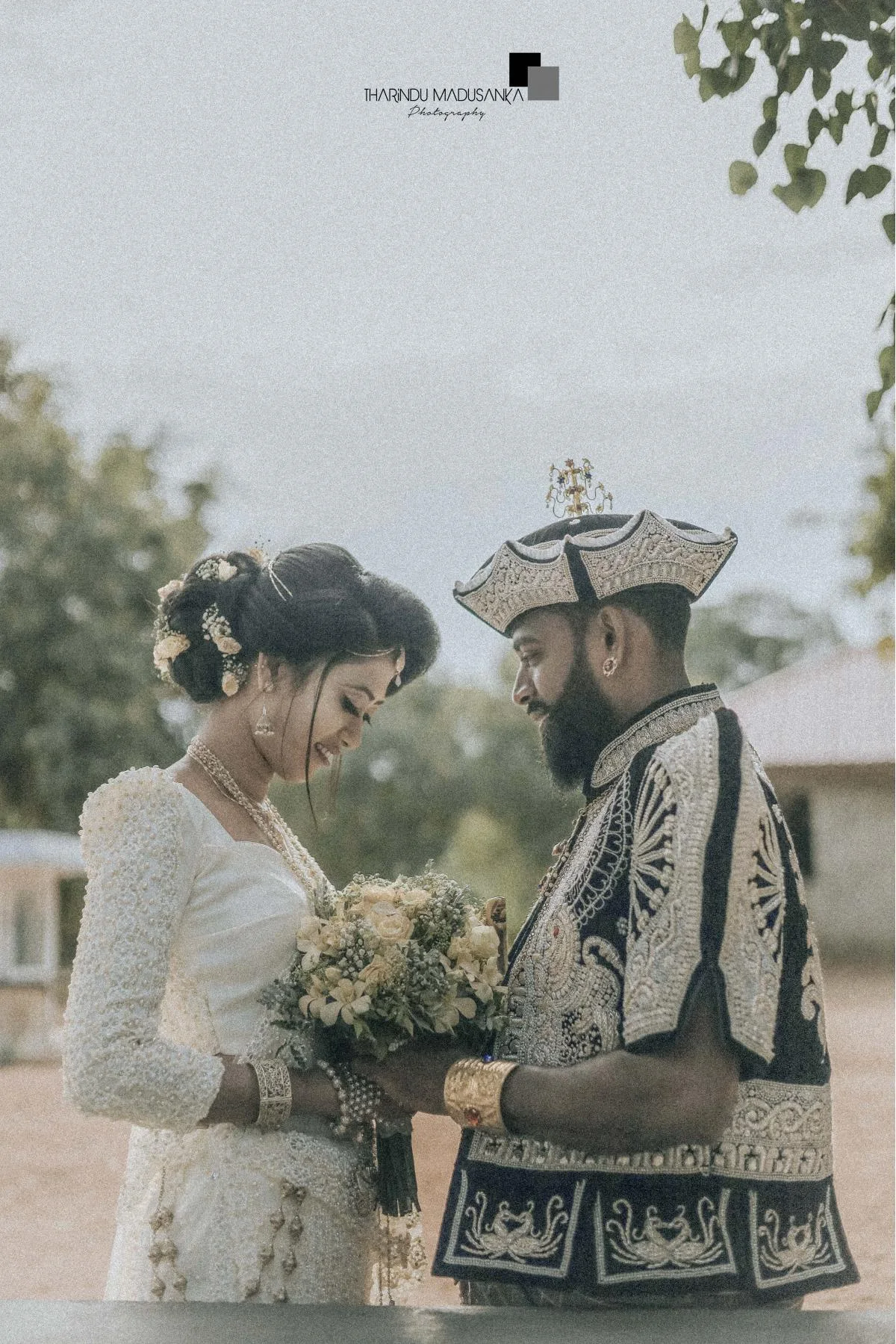 JAYALATH & SONALI  - Sri Lankan Photoshoot Gallery (9)