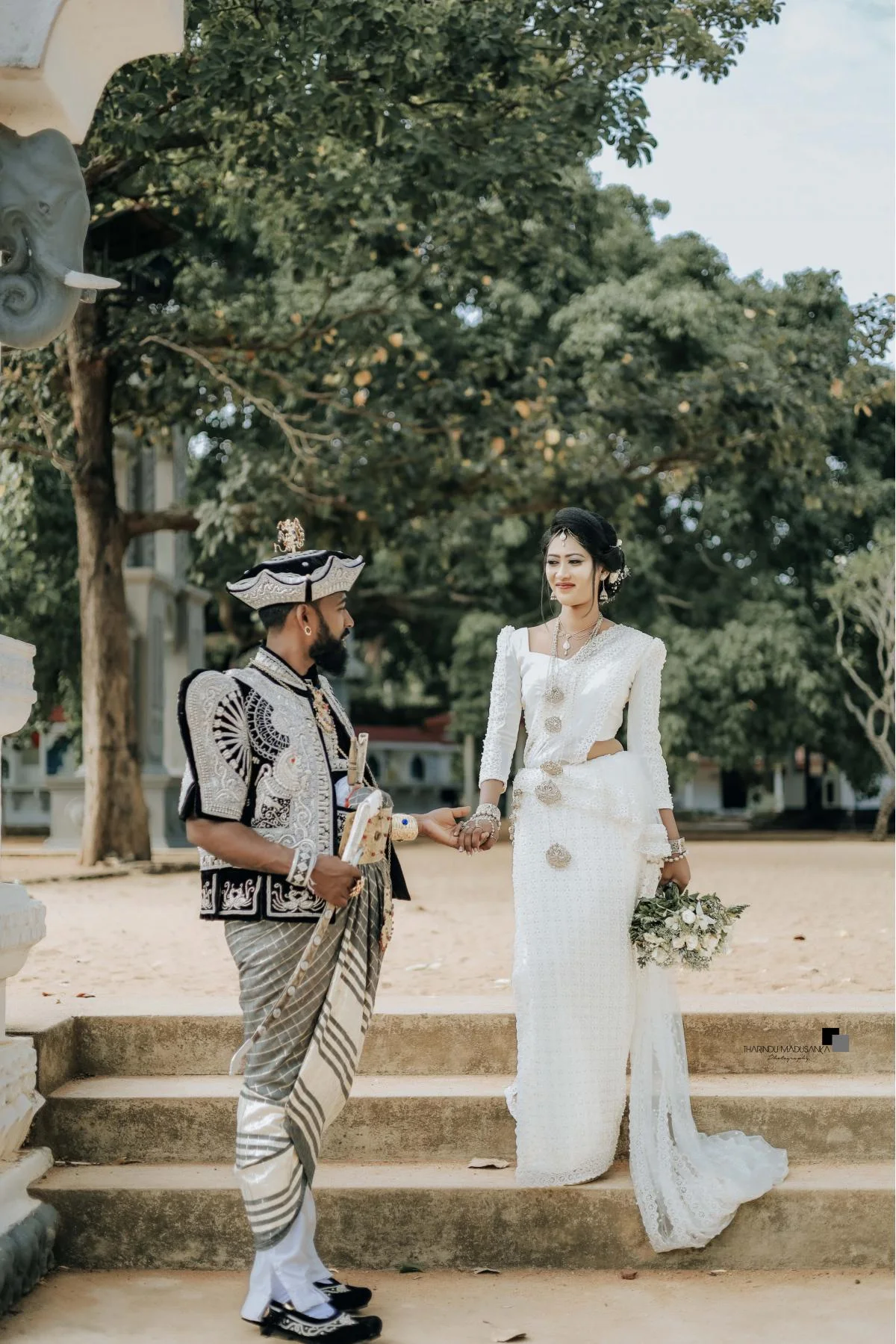 JAYALATH & SONALI  - Sri Lankan Photoshoot Gallery (10)